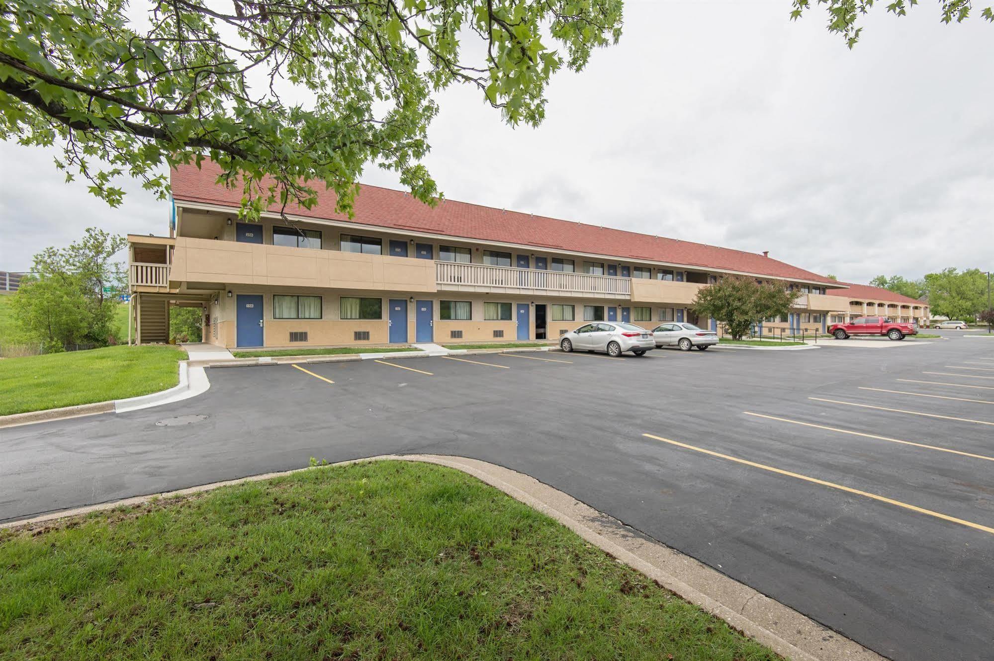 Motel 6-Overland Park, Ks Bagian luar foto