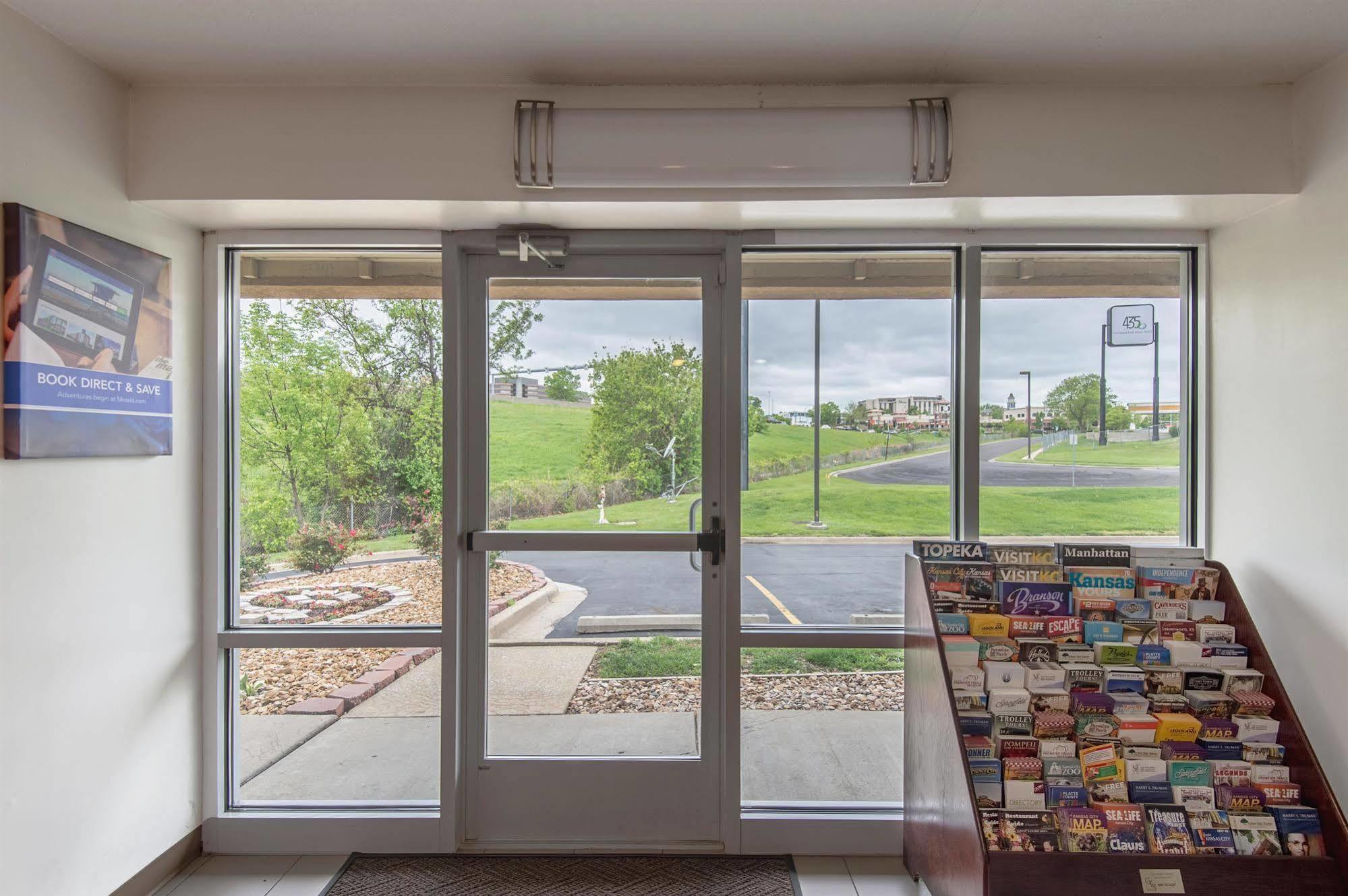 Motel 6-Overland Park, Ks Bagian luar foto