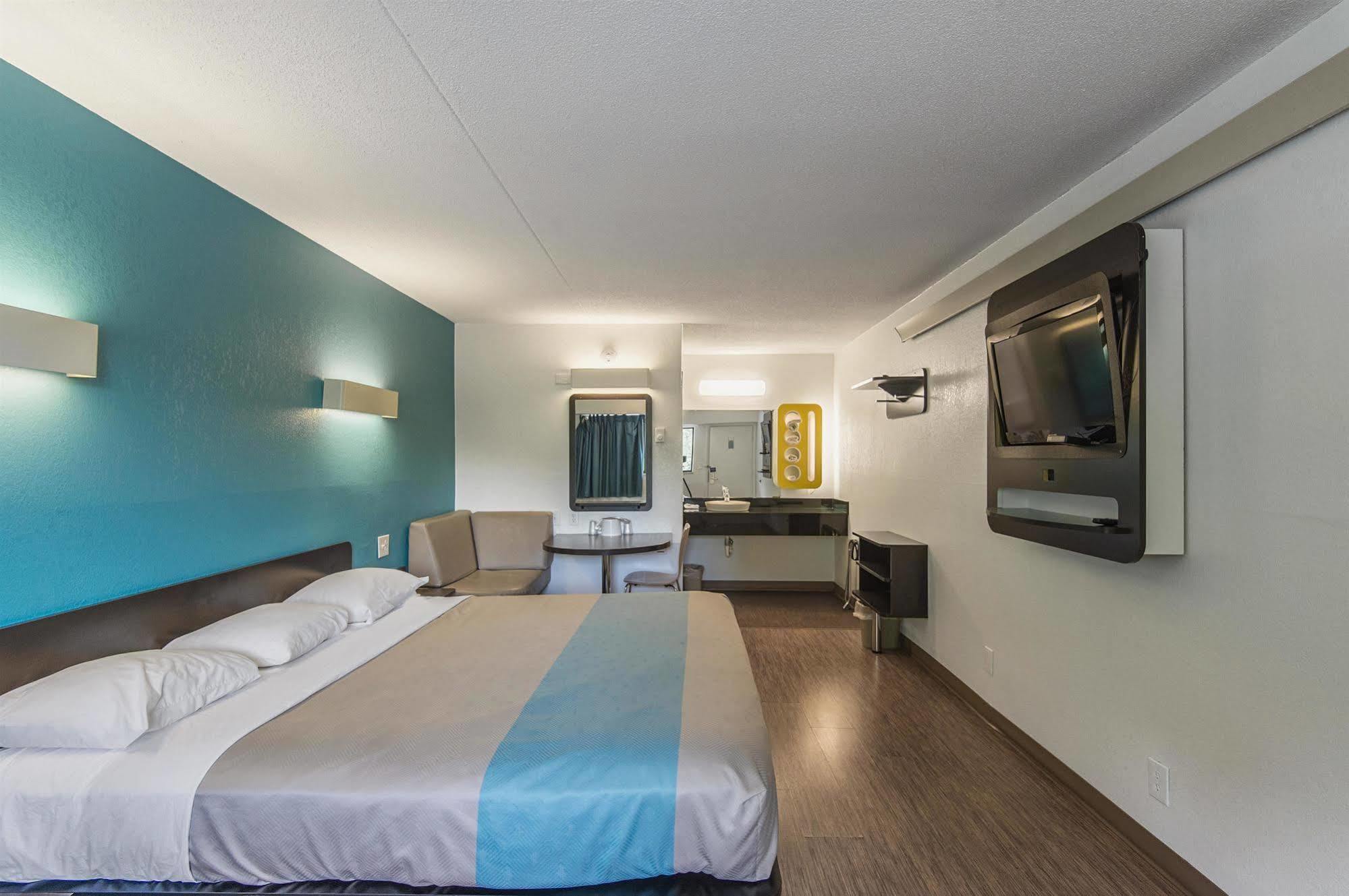 Motel 6-Overland Park, Ks Bagian luar foto